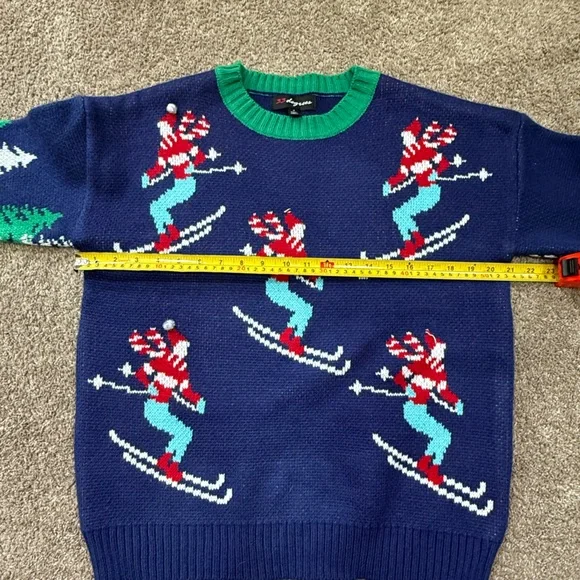 Women’s 33 Degrees Blue Skier Ugly Sweater - Picture 4 of 6